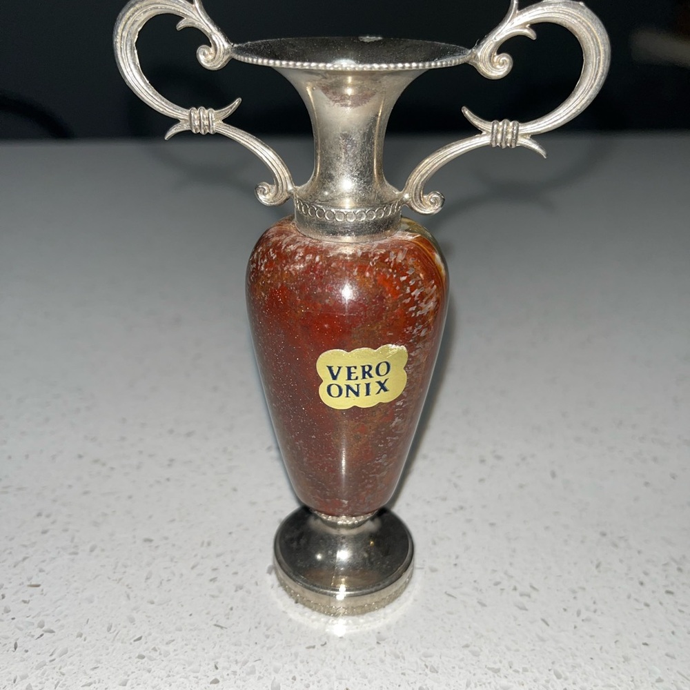 Vintage Italian VERO ONIX Real Onyx Vase w/ Ornate Scroll Handles MCM Decor - Picture 2 of 10